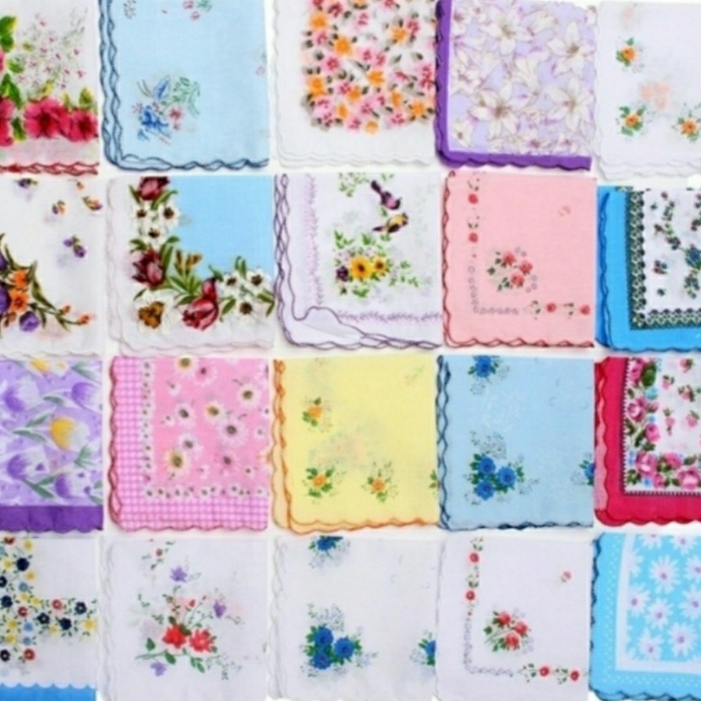 🥀 5 Vintage Hankies Hankerchiefs Retro